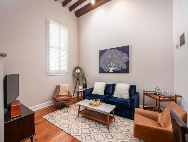 Charleston Condo 1015396