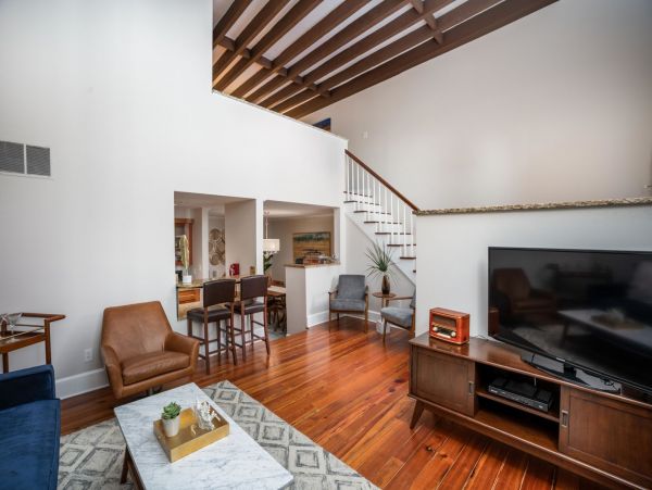 Charleston Condo 1015396