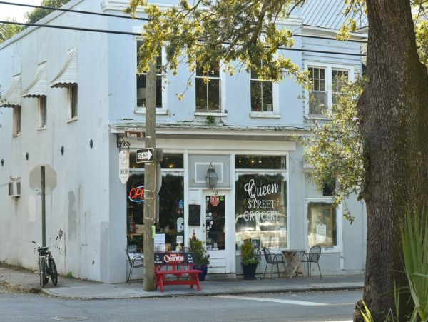 Charleston Condo 1015396