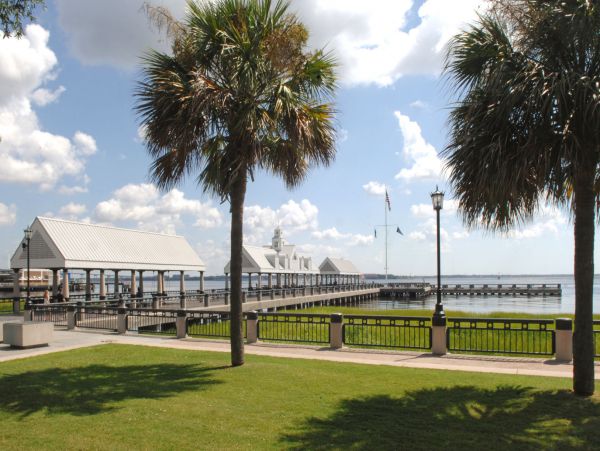 Charleston Condo 1015396