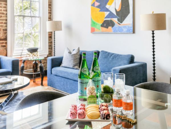 Charleston Condo 1015401