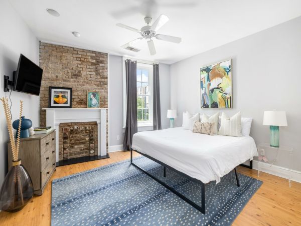 Charleston Condo 1015401
