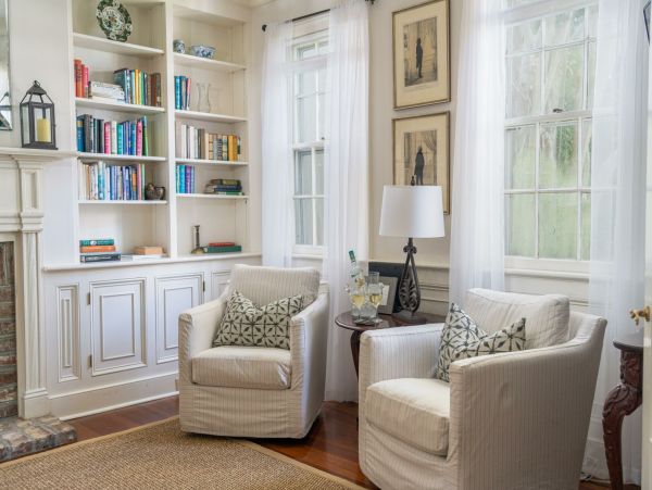 Charleston Home 1015404