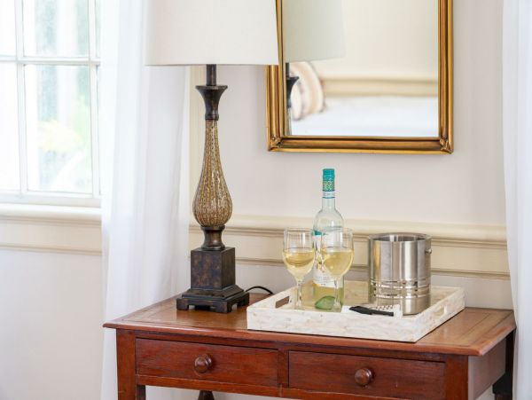 Charleston Home 1015404