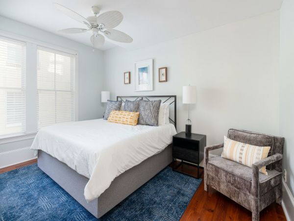 Charleston Condo 1015405