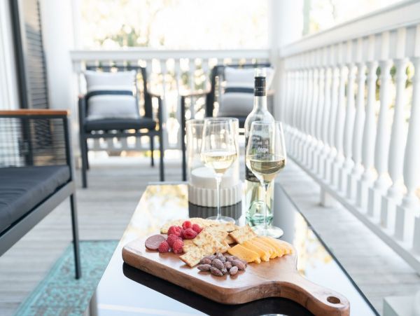 Charleston Condo 1015405