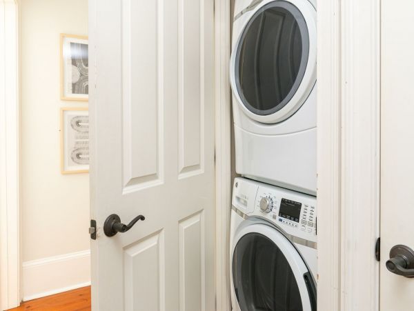 Charleston Condo 1015405