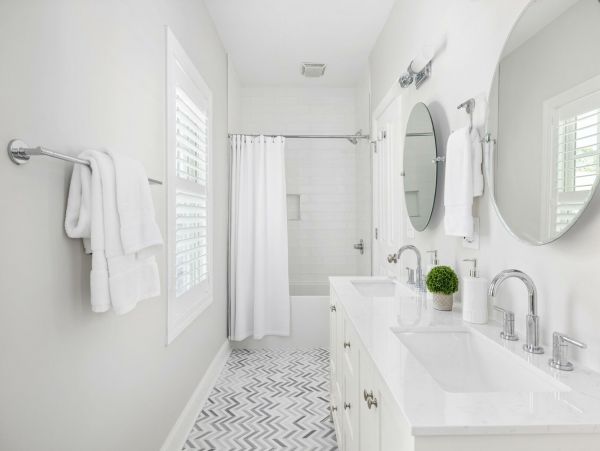 Charleston Equisite Four Bedroom Vacation Home