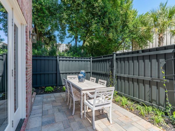 Charleston Luxurious Three Bedroom Townhome