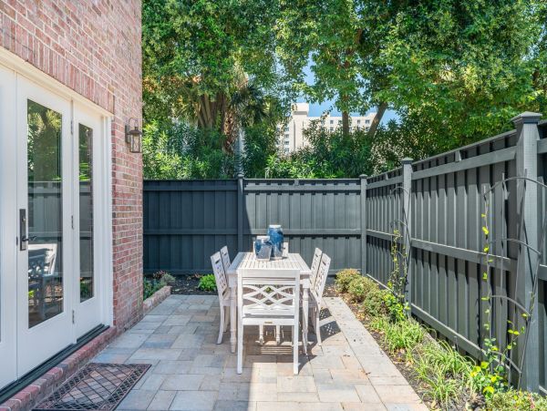 Charleston Luxurious Three Bedroom Townhome