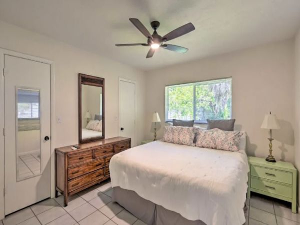 Naples Vacation Home Two Bedroom