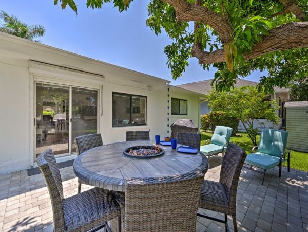Naples Vacation Home Two Bedroom