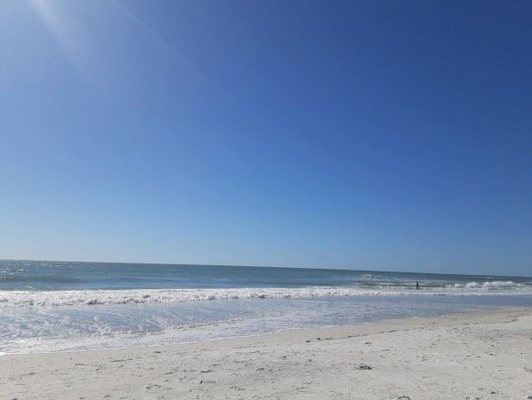 Bradenton Beach Waterfront Vacation Rentals - Anna Maria Island Condo Rentals