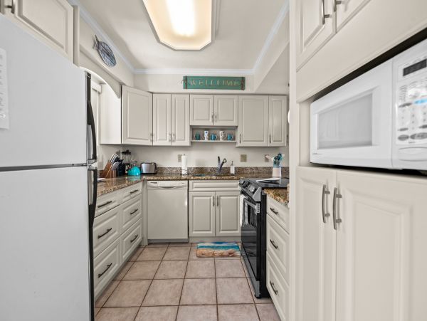 Bradenton Beach Waterfront Vacation Rentals - Anna Maria Island Condo Rentals