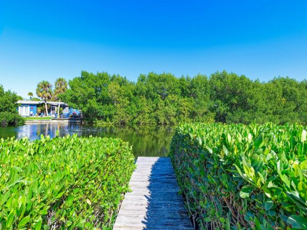 Holmes Beach 3 Bedroom Pool Home Sleeps 6 Walk To Beach