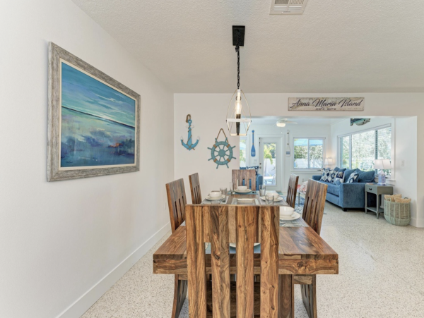 Anna Maria Island Vacation Rentals - Bean Point Beach Cottage with Pool