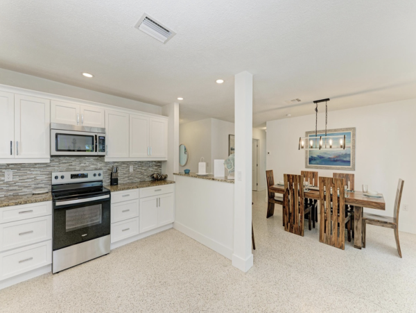 Anna Maria Island Vacation Rentals - Bean Point Beach Cottage with Pool