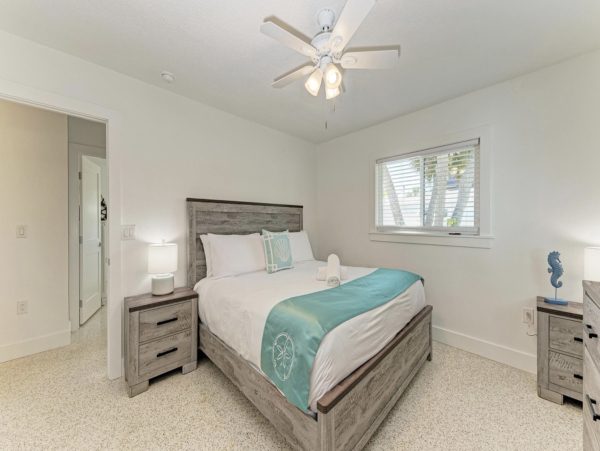 Anna Maria Island Vacation Rentals - Bean Point Beach Cottage with Pool
