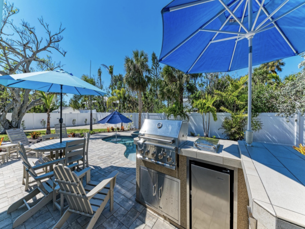 Anna Maria Island Vacation Rentals - Bean Point Beach Cottage with Pool