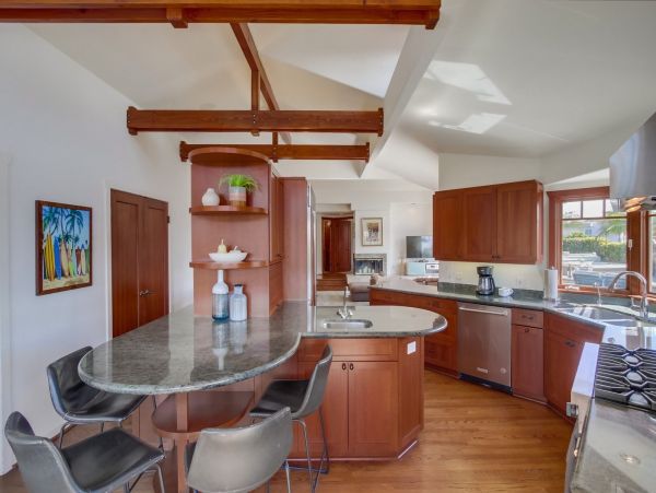 Lovely La Jolla Vacation Home 4 Bedrooms Sleeps 8 Guests