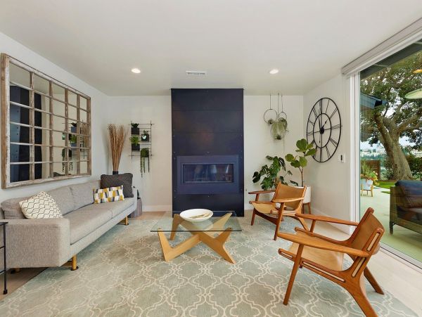 San Diego Beach Communities North Home 1015422