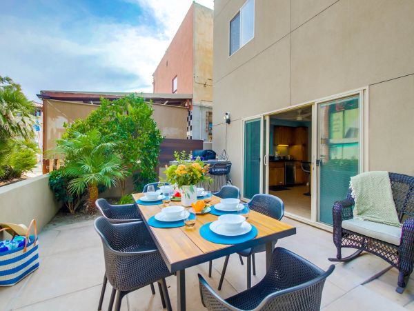 Mission Beach Vacation Rental - San Diego Oceanfront Getaway