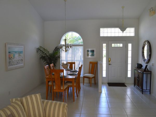 Charming Vacation Pool Villa in Rotonda West 3 Bedrooms