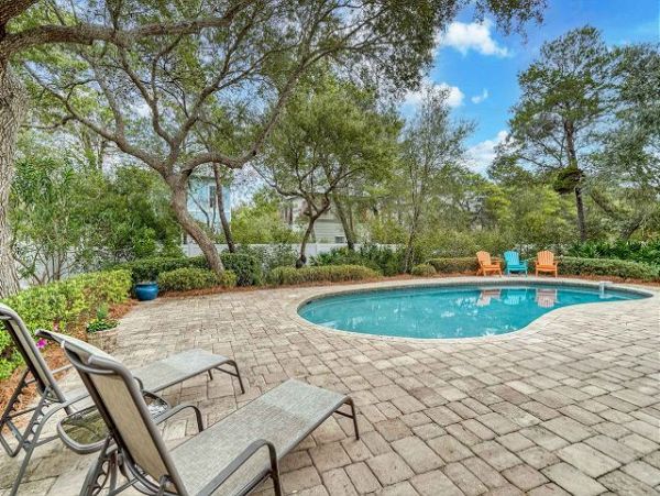 Inlet Beach Vacation Pool Home Three Bedrooms Sleeps 10