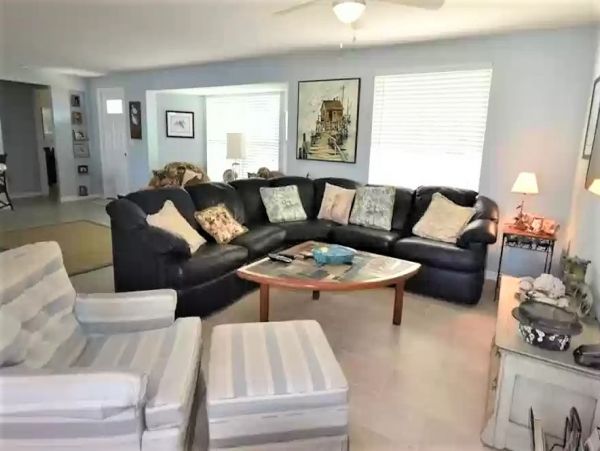 Englewood Vacation Pool Home Three Bedrooms Sleeps Six