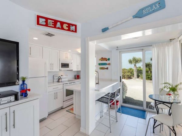 Sanibel Vacation Beach Cottage One Bedroom Sleeps 4