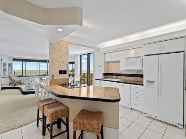 Gulf Views Sanibel Vacation Beach Condo Two Bedrooms