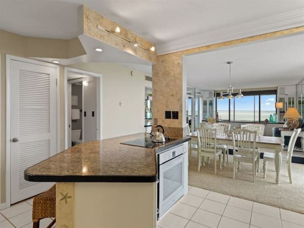 Gulf Views Sanibel Vacation Beach Condo Two Bedrooms