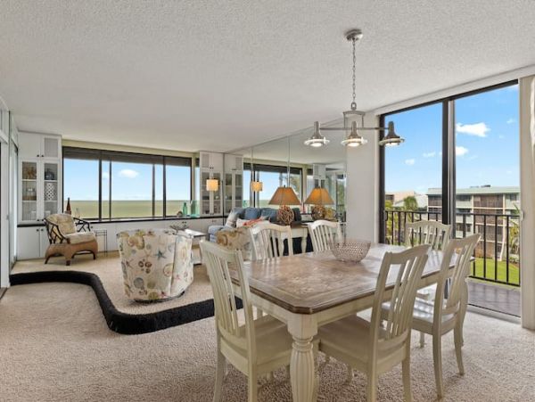 Gulf Views Sanibel Vacation Beach Condo Two Bedrooms