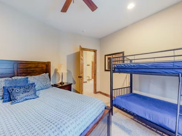 Breckenridge Luxury Seven Bedroom Rental Estate with Hot Tub