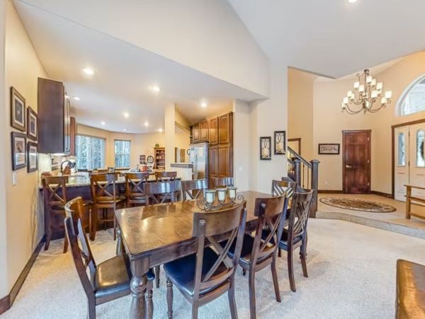 Breckenridge Luxury Seven Bedroom Rental Estate with Hot Tub