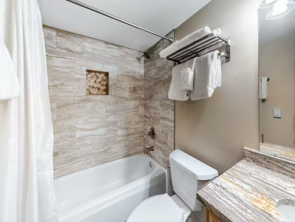 Six Bedroom Amazing Vacation Home in Breckenridge