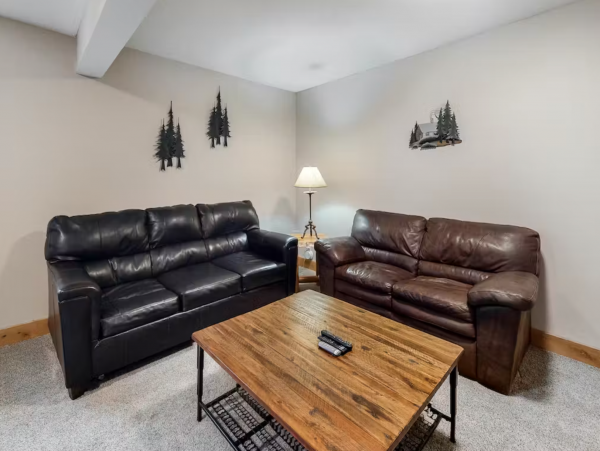 Six Bedroom Amazing Vacation Home in Breckenridge