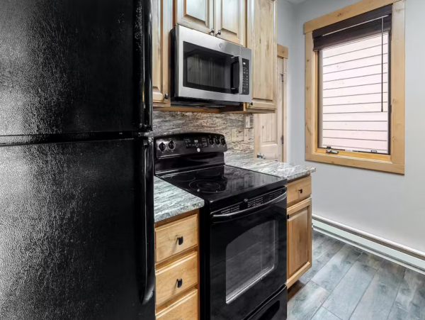 Six Bedroom Amazing Vacation Home in Breckenridge