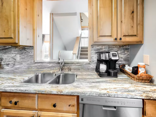 Six Bedroom Amazing Vacation Home in Breckenridge