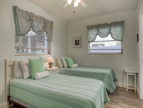 Dreamy Anna Maria Island Vacation Cottage Walk To Beach