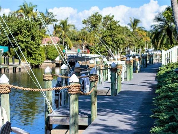 Sanibel Vacation Condo One Bedroom Walk To Beach