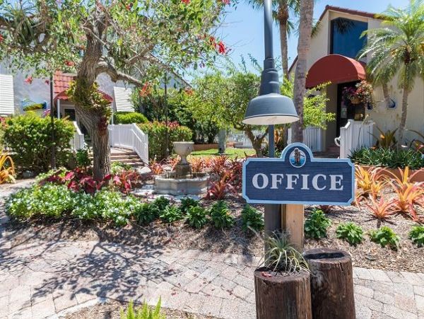 Sanibel Vacation Condo One Bedroom Walk To Beach