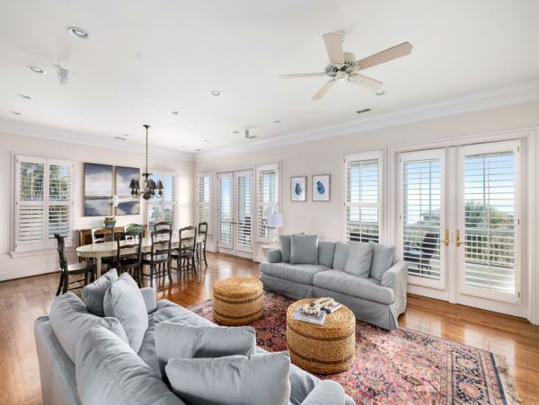 Folly Beach Home 1015457