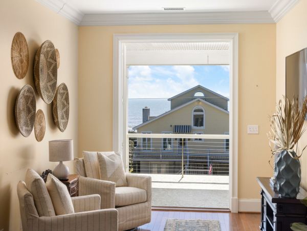Folly Beach Home 1015460