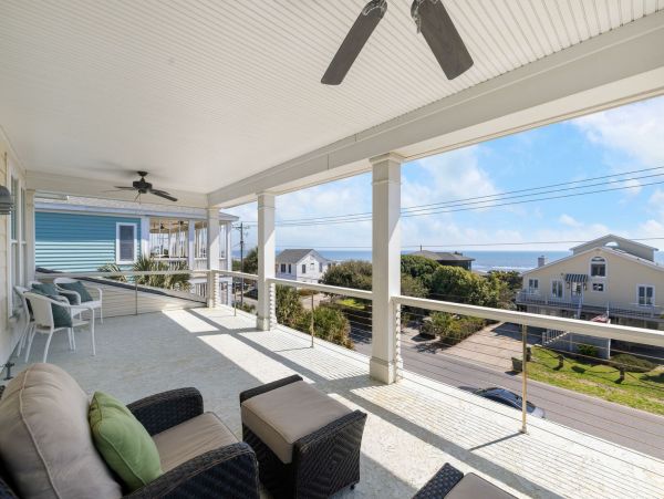 Folly Beach Home 1015460