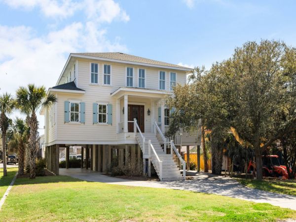 Folly Beach Home 1015460