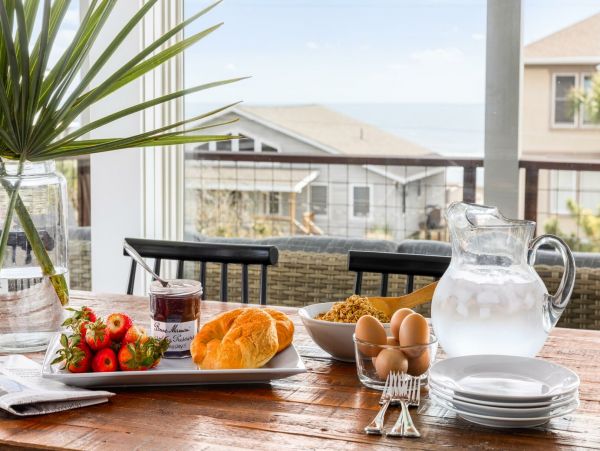 Folly Beach Home 1015462