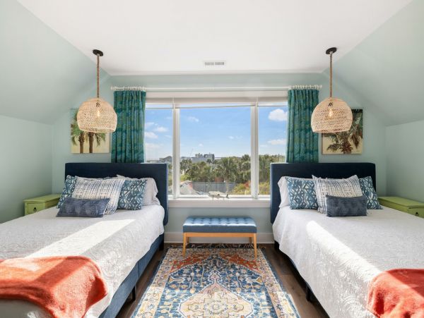 Folly Beach Home 1015462