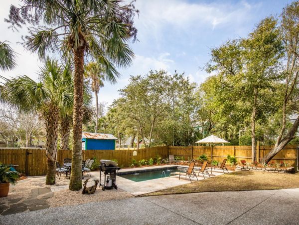 Folly Beach Home 1015463