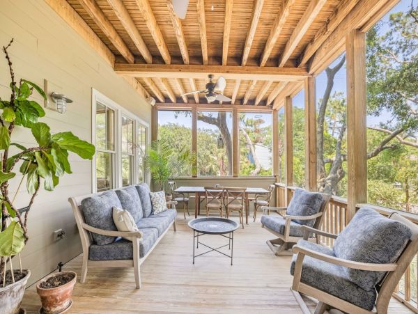 Folly Beach Home 1015465